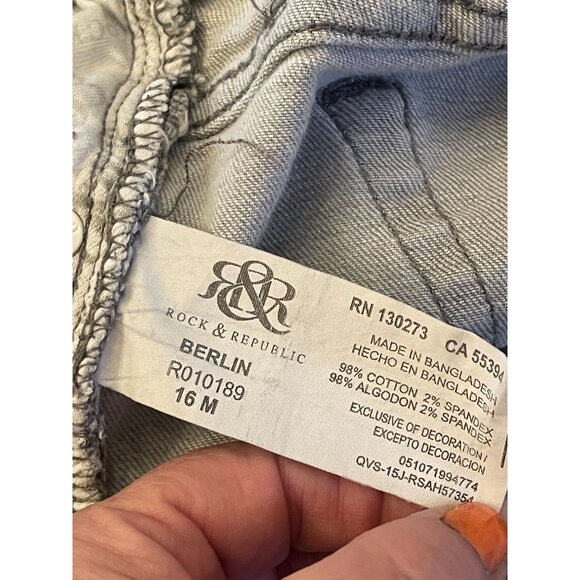 Rock & Republic Berlin Straight Jeans Mid Rise Washed Gray R010189 Denim 16M - Picture 10 of 10